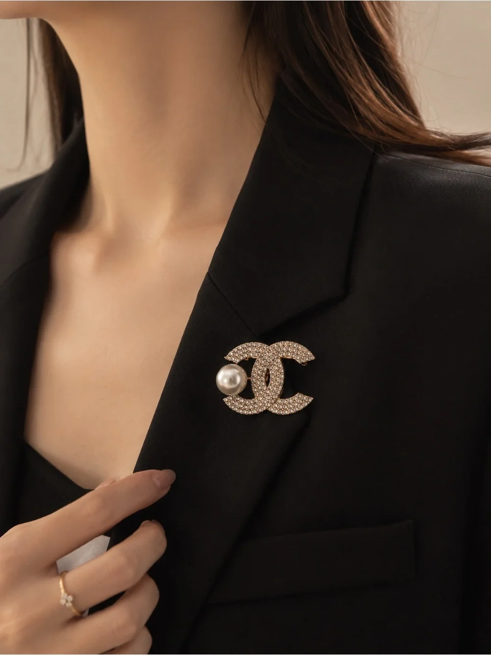 Crystal Double C Pearl Brooch – Luxe Rhinestone Designer Inspired Pin